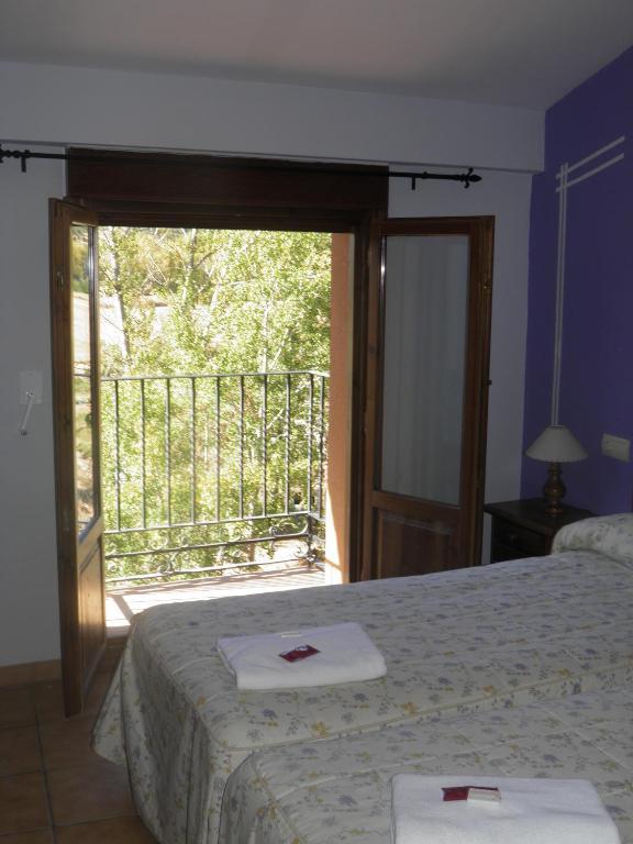 Hotel Torres de Albarracín Szoba fotó